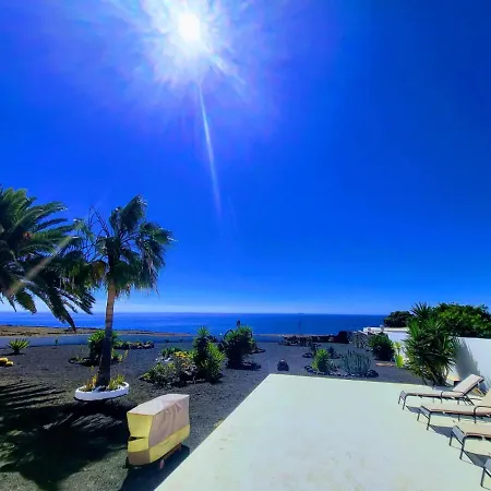 Casa Atlantico Holiday home *
